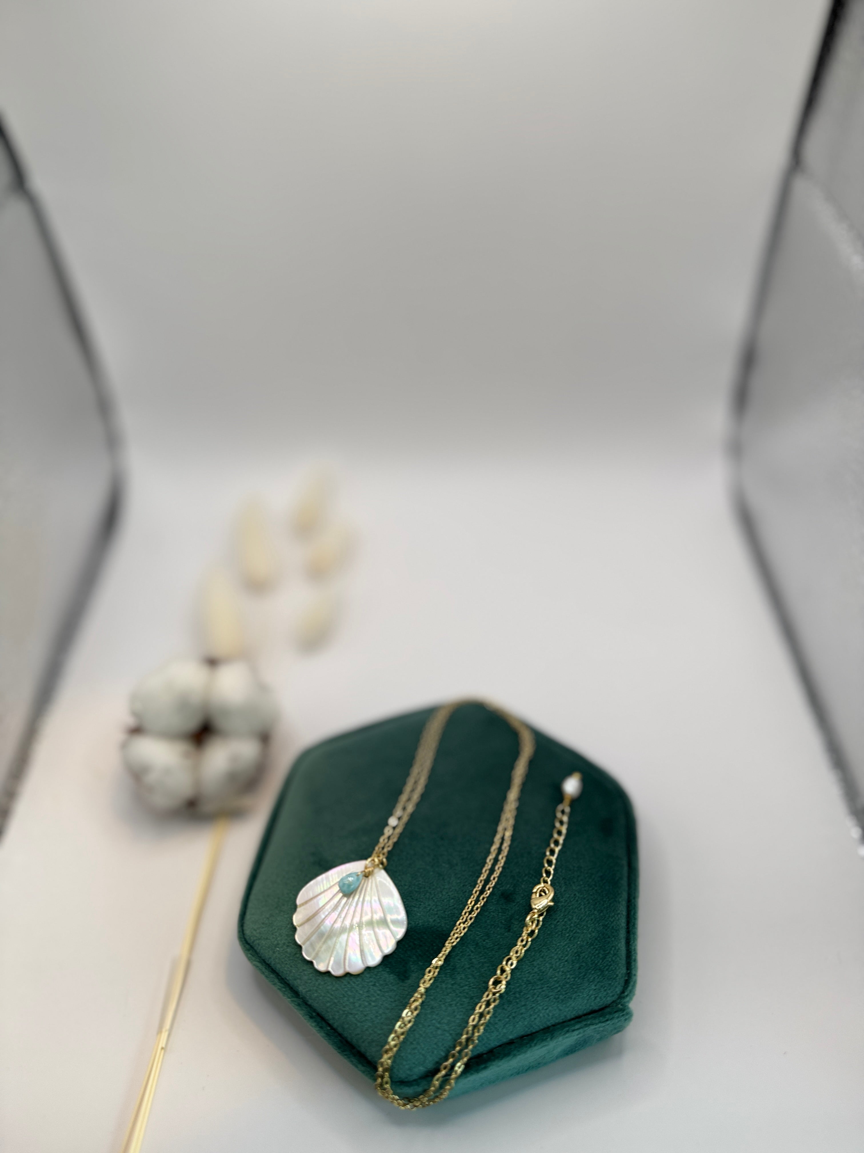 Collier en Larimar Coquillage