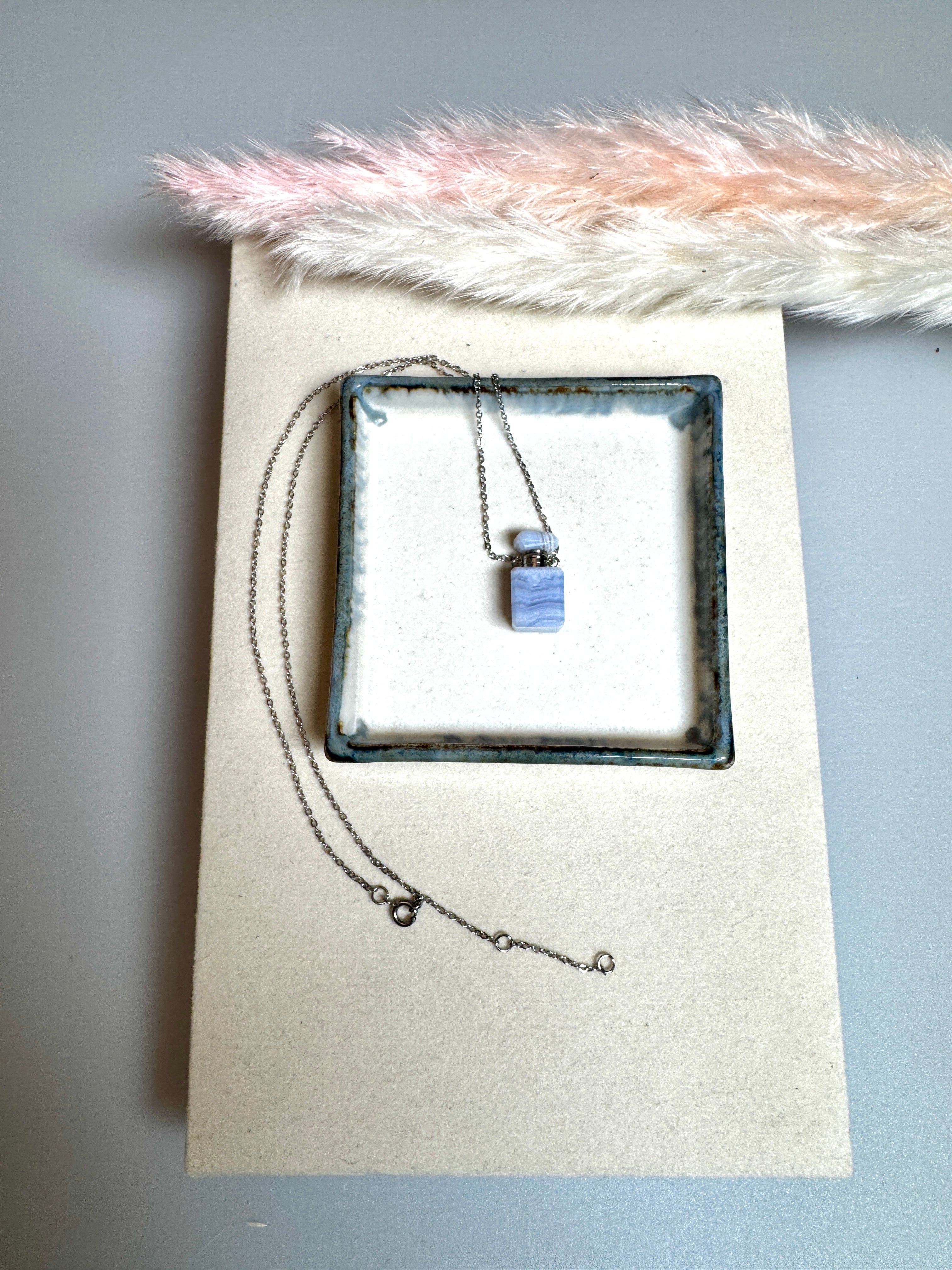 Colliers Talisman Fioles