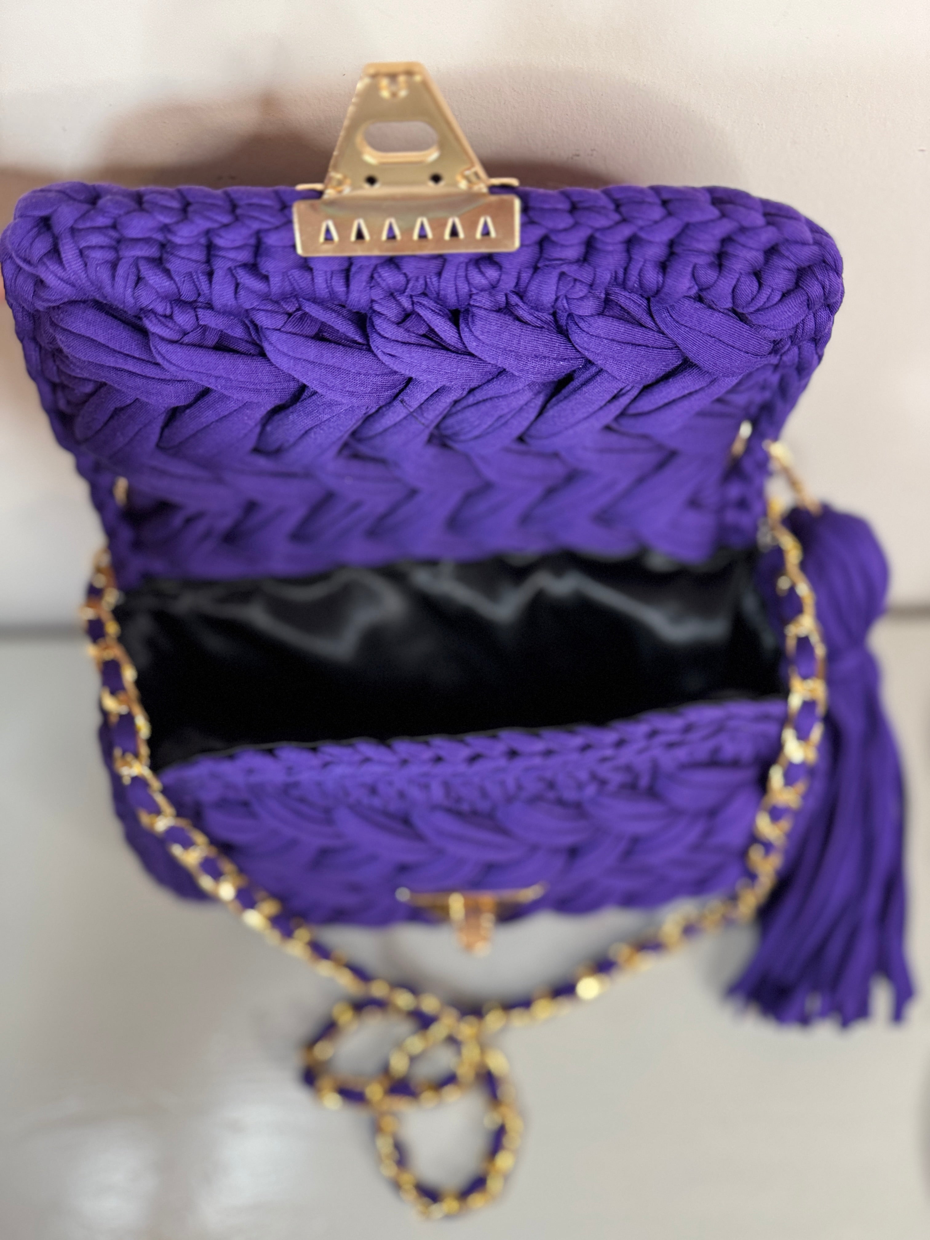 Sac en crochet - violet foncé