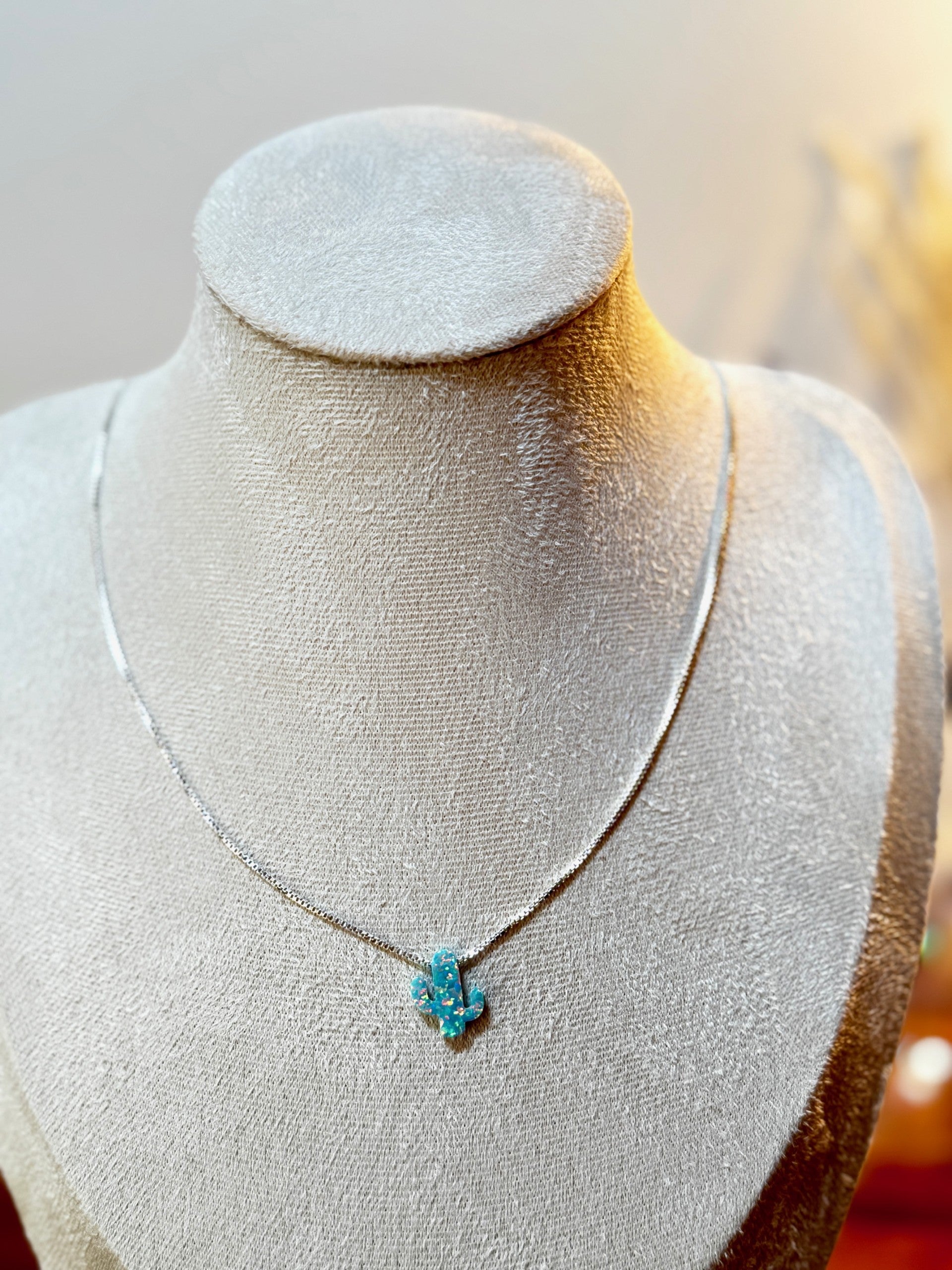 Collier Cactus en Opale