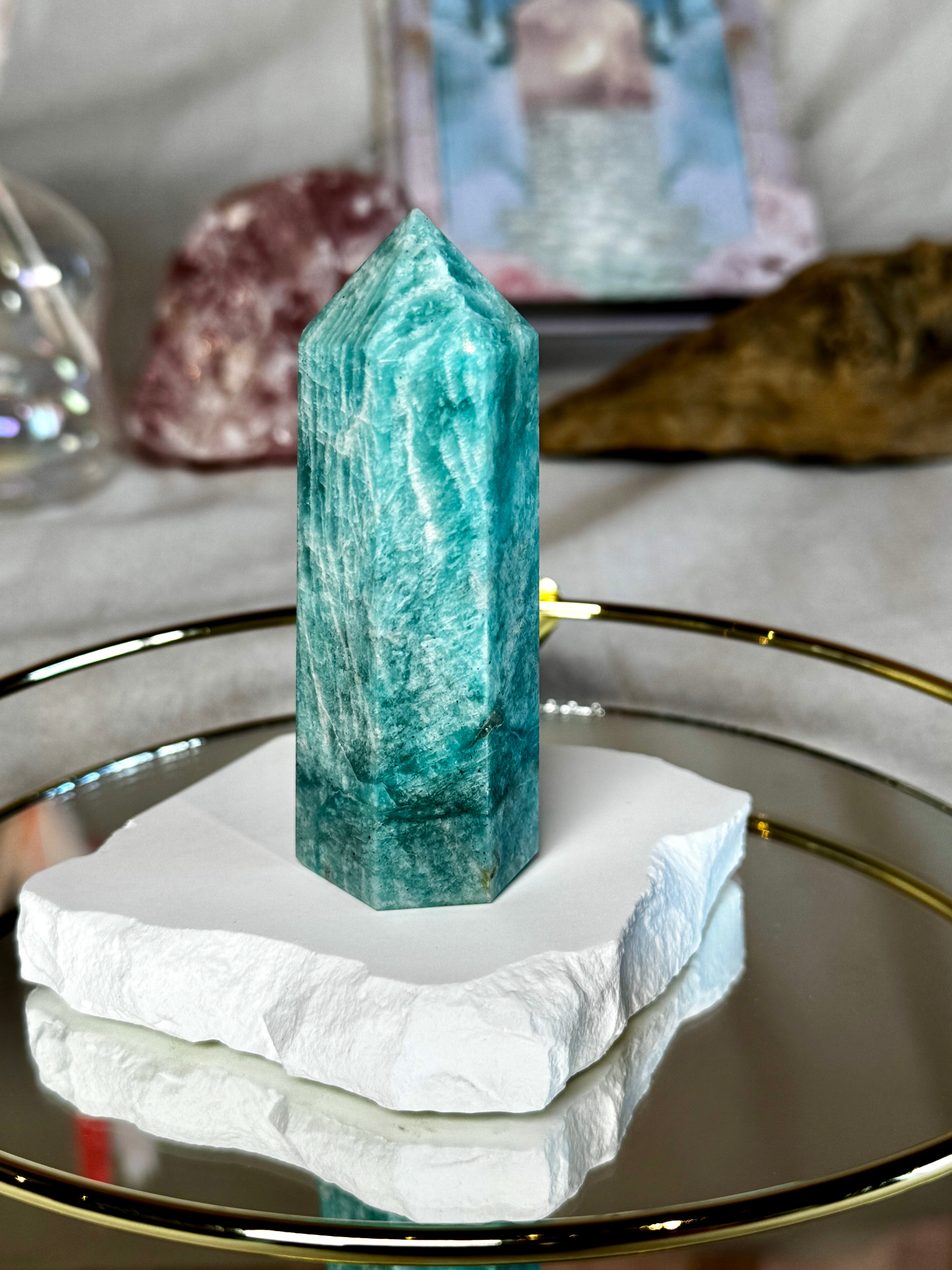 Tour d'Amazonite avec reflets argentés
